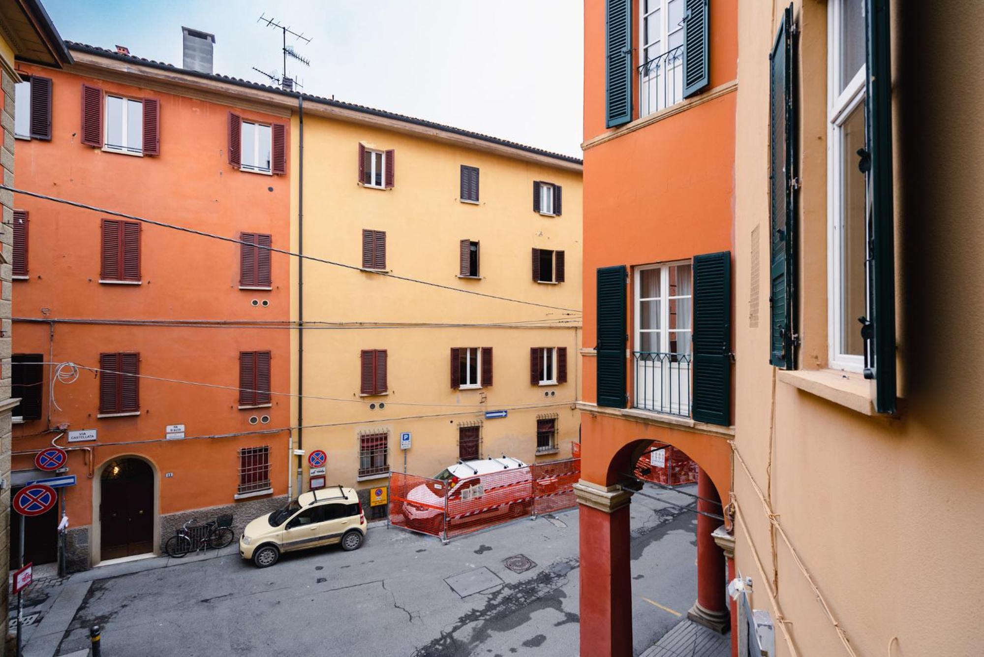 Palazzo Rialto Antique Leilighet Bologna Eksteriør bilde